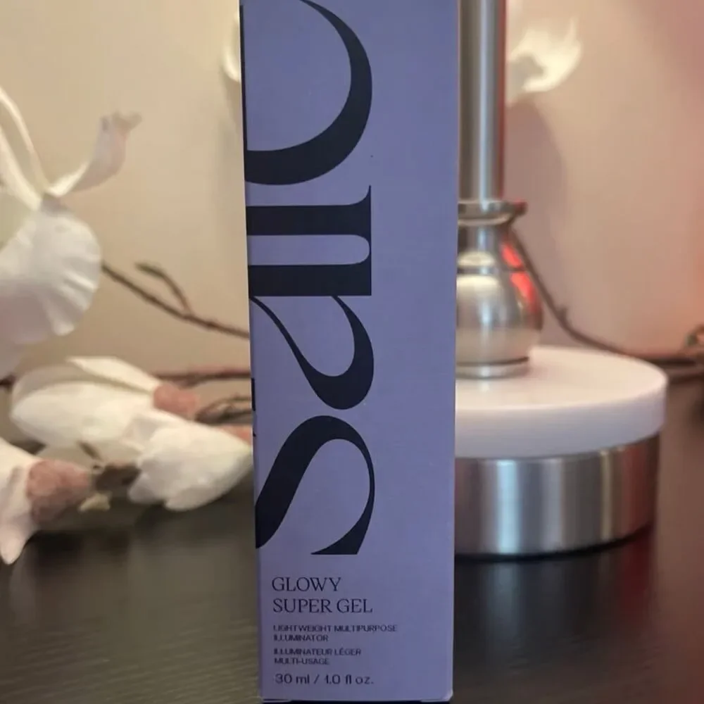 SAIE Glowy Super Gel Warm Glow BNIB 4 OZ